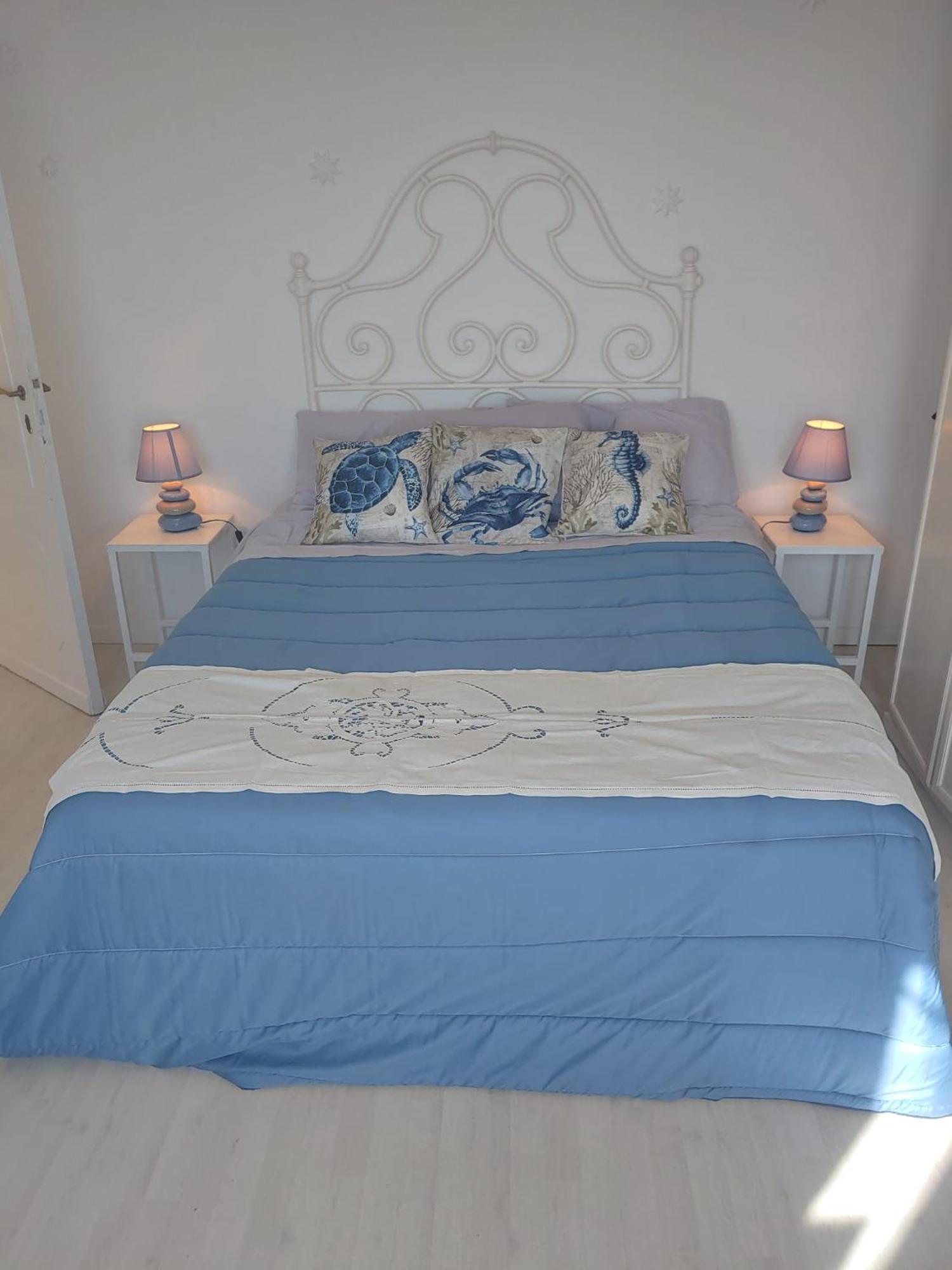 Ferienwohnung Ostia Attico Fronte Mare Exterior foto